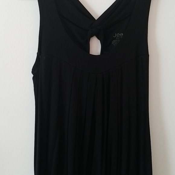Black Tank - Picture 2 of 4
